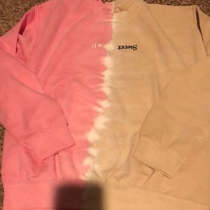 Ariana Grande Sweatshirt